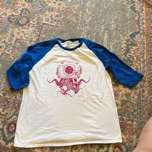 Unisex baseball tee octopus print